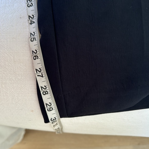 Aritzia Effortless Pants - Picture 16 of 16